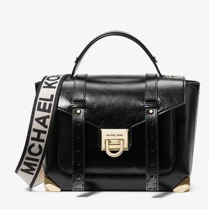 🌺🌺 MICHAEL KORS Manhattan Medium Patent Satchel🌺